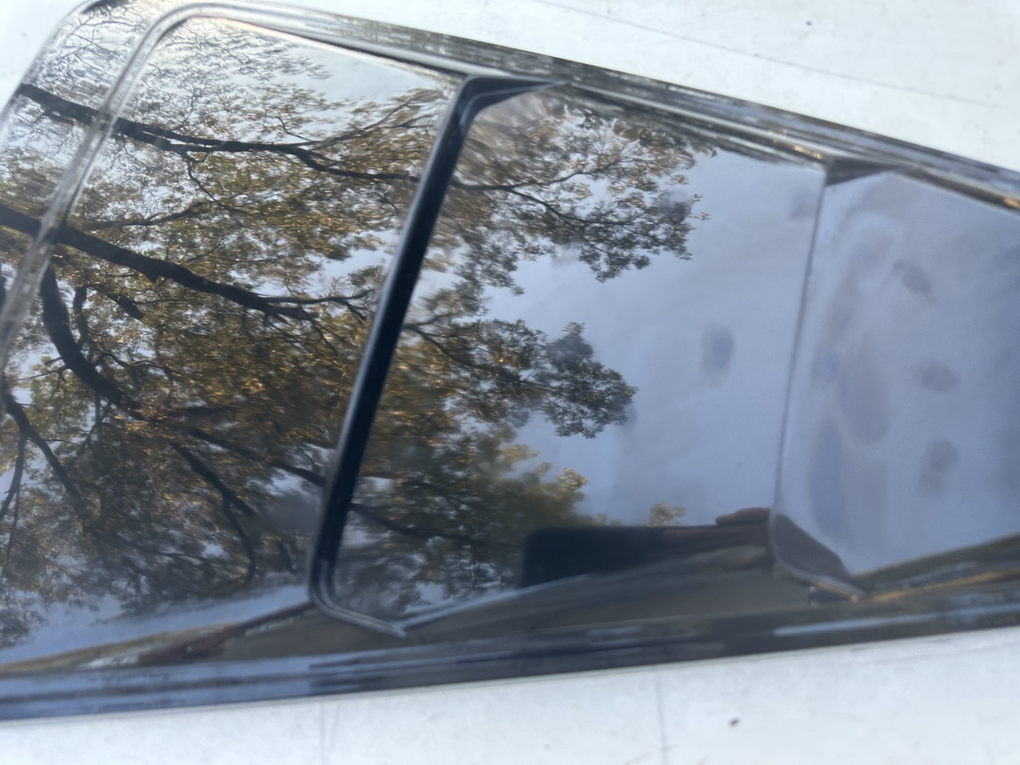 05-14 Ford Mustang SpeedForm Quarter Window Louvers Gloss Black Pair RH & LH