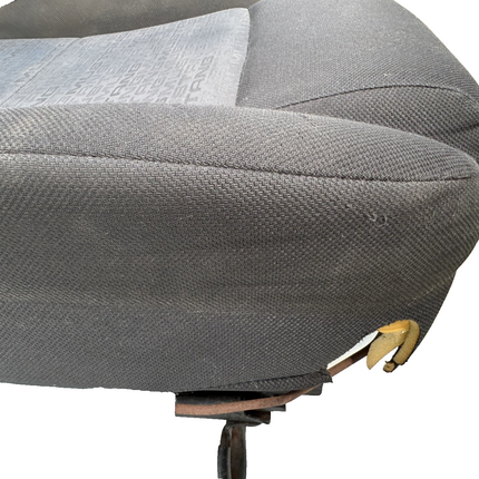 05-09 Ford Mustang 4 Way Manual Seat Track Passenger RH OEM W/ Seat Base Cloth