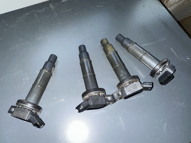 02-09 Toyota Camry 2.4L 2AZ-FE Set of 4 Ignition Coils OEM Denso