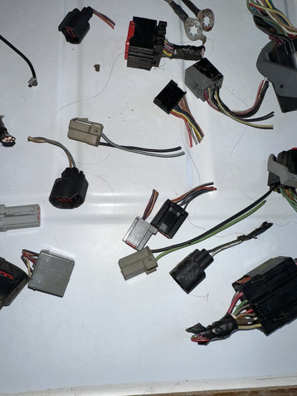 05-09 Ford Mustang Misc. Selection Of Wiring Plugs OEM - From 05 Coupe Mustang