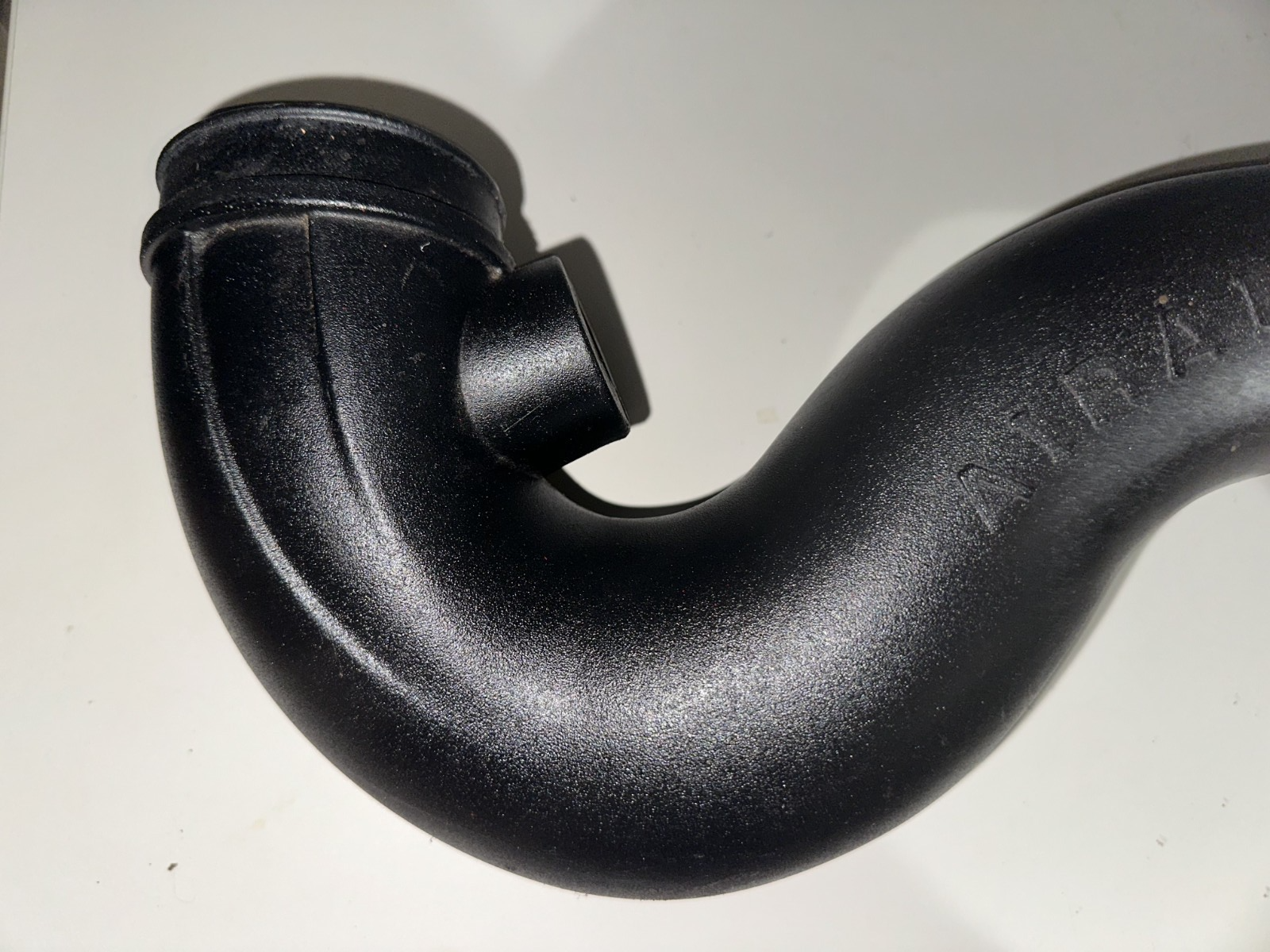 05-10 Ford Mustang 4.0L V6 Air Aid Cold Air Intake W/ Mass Airflow Sensor