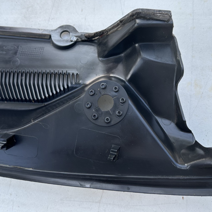 05-09 Ford Mustang LH & RH Driver Passenger Wiper Dash Top Cowl Grille Vent OEM