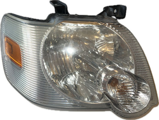 06-10 Ford Explorer Passenger Right Headlight Clear Background OEM With Bulbs