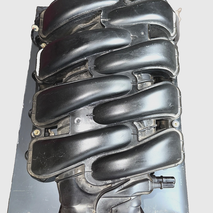 2005-2007 Ford Mustang 4.6L V8 3V Intake Manifold OEM W/ Motion Plates