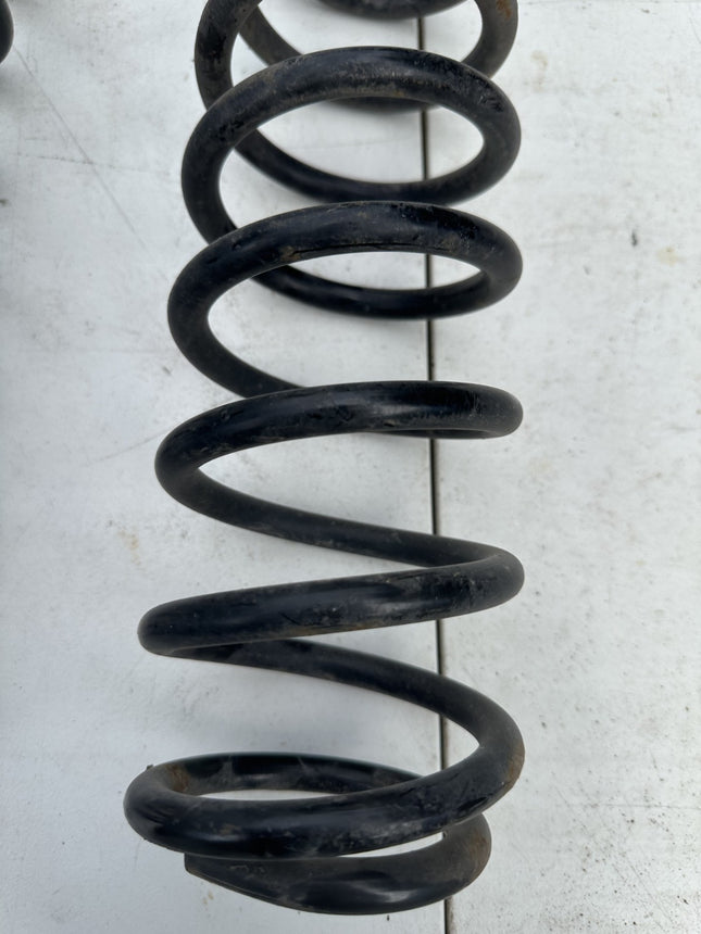 10-14 Ford Mustang OEM Rear Springs Pair Set LH RH