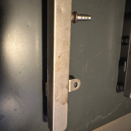 05-07 Ford Mustang 4.6 3V GT OEM Injector Fuel Rail Bare Pair