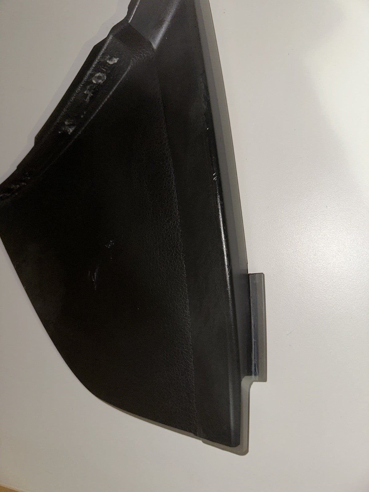 05-09 Ford Mustang Center Lower Radio Dash Panel Panels RH LH Pair Black OEM