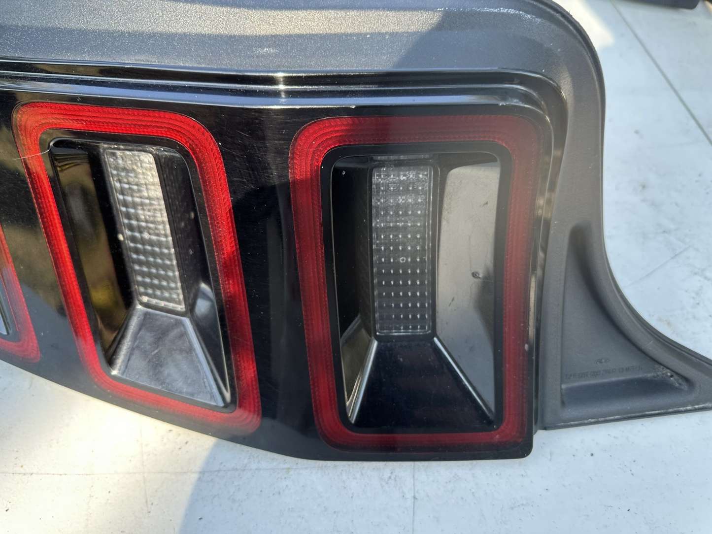 13-14 Ford Mustang Style Taillights Tail Lamps With Wiring Pair LH RH OEM