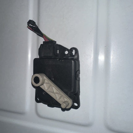 05-09 Ford Mustang Door Blendor Actuator Motor Module 6R33-19E6 16-BA OEM