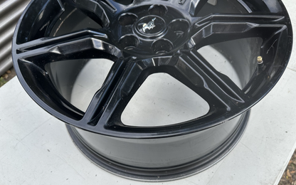 18-21 Ford Mustang Wheel Rim 19x8-1/2 Aluminum 7 Spoke Gloss Black OEM