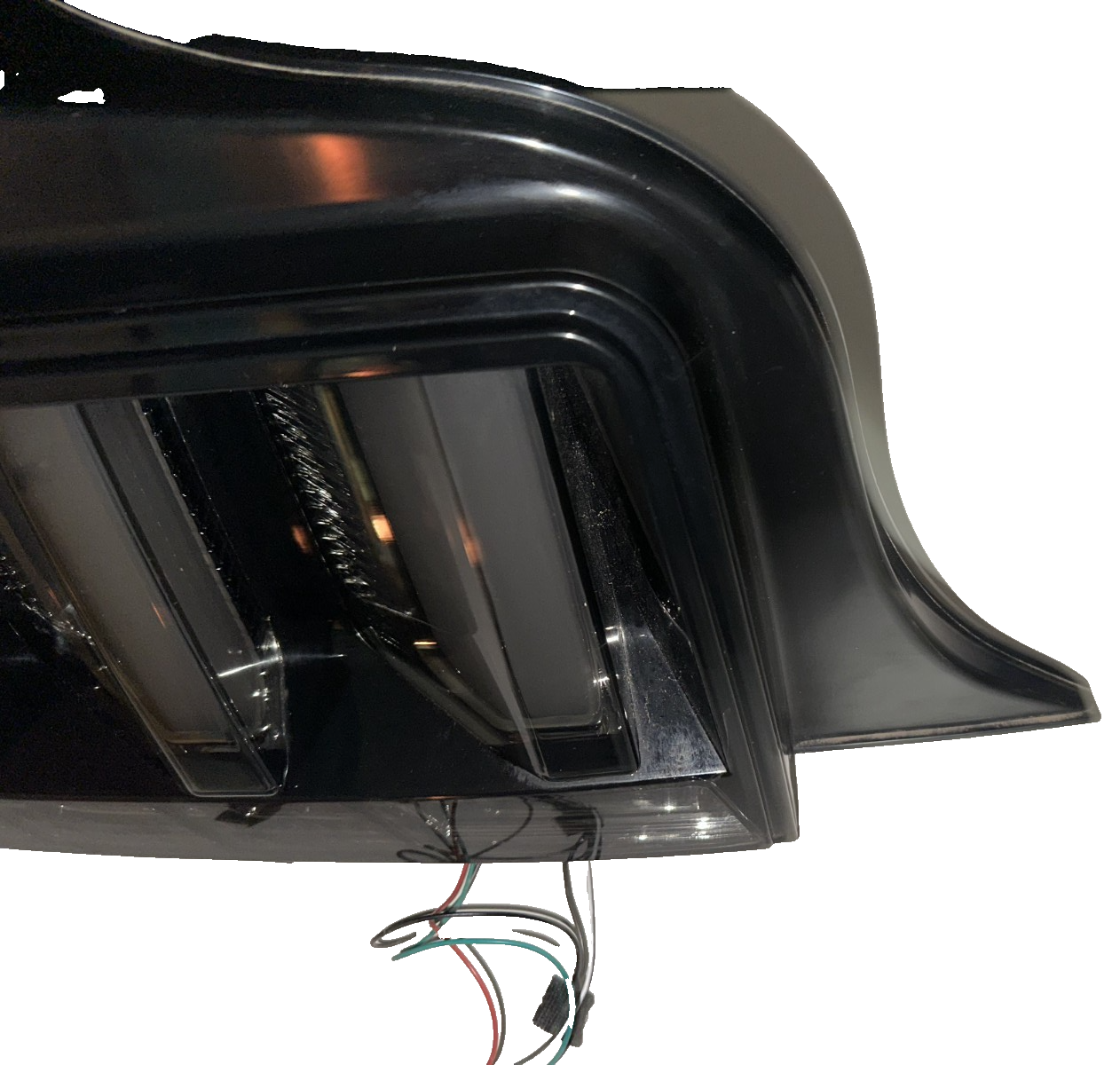 05-09 Ford Mustang LED Tail light With Wiring LH Driver With All Bulbs Working