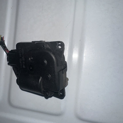 05-09 Ford Mustang Door Blendor Actuator Motor Module 6R33-19E6 16-BA OEM