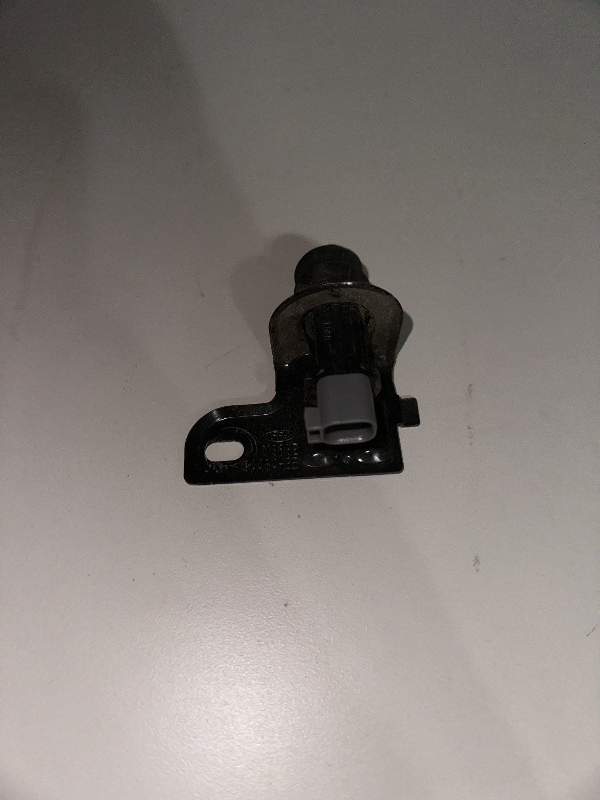 05-09 Ford Mustang Hood Anti-Theft Indicator Switch Plunger In Working Order