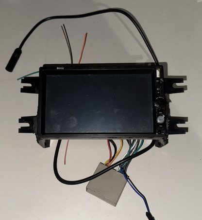 05-09 Ford Mustang Aftermarket Touchscreen Radio Unknown Brand Pre-Wired