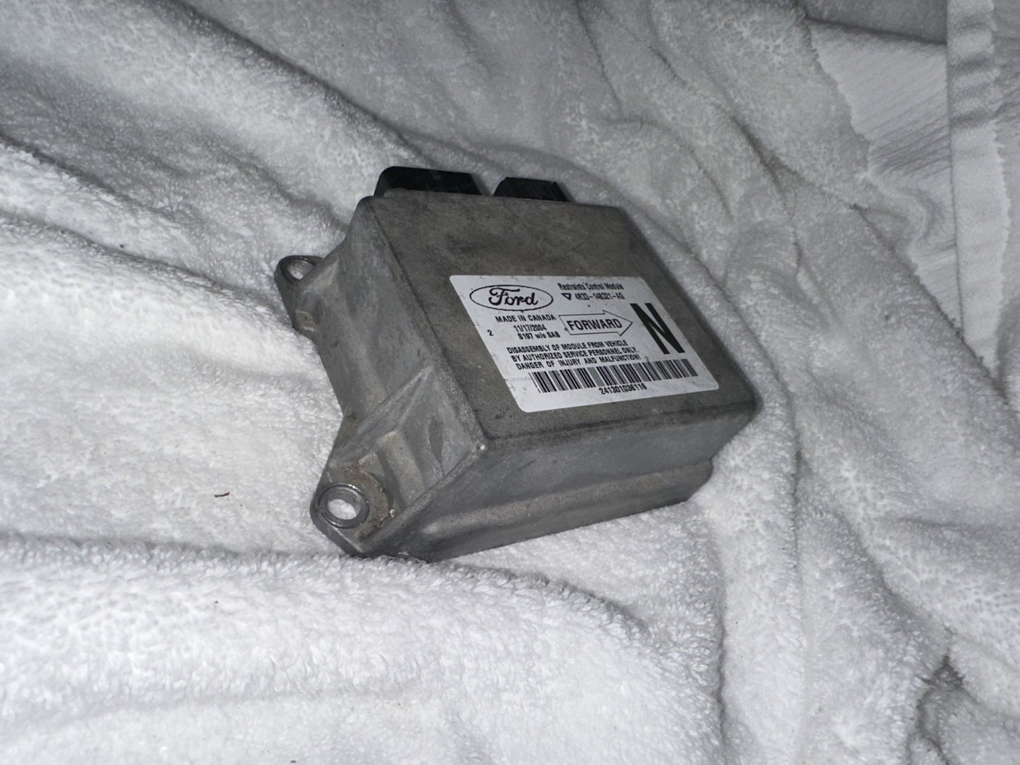 05-06 Ford Mustang Chassis Restraints Control Module Body Control OEM Code N