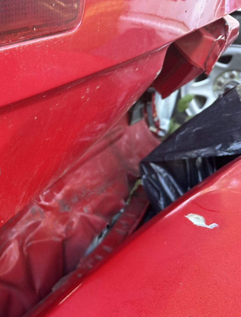 2005 Red Ford Mustang Coupe V6 4.0L Donor Vehicle W/ GREAT DRIVETRAIN & Title