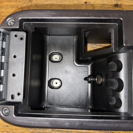 05-09 Ford Mustang Front Center Floor Console Charcoal Black OEM NO CONSOLE LID