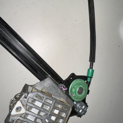 05-09 Ford Mustang Coupe Door Driver Left LH Window Regulator With Motor OEM