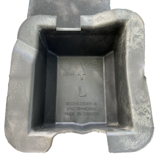 05-09 Ford Mustang Rear Seat Belt Quarter Left Interior Rubber Panel OEM