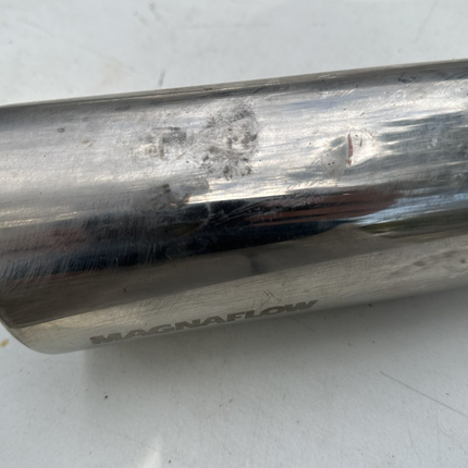 05-09 Mustang Magnaflow Race Series Axle-Back Exhaust Muffler with Polished Tips