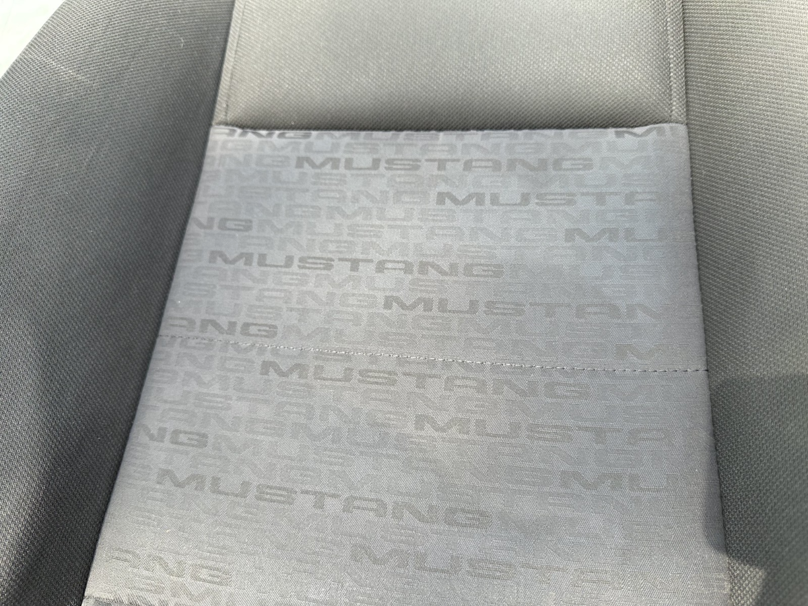 05-09 Ford Mustang Front Right RH Passenger Upper Seat Back Cloth OEM