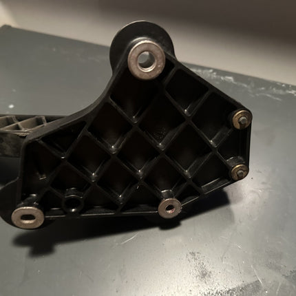 05-09 Ford Mustang Gas Pedal Throttle Assembly Interior OEM Matte Black