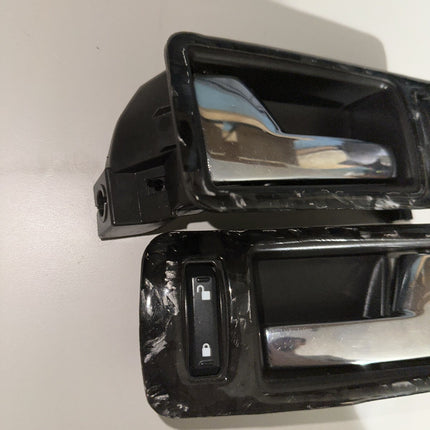 10-14 Ford Mustang LH RH Driver Passenger Pair Interior Chrome Door Handles OEM