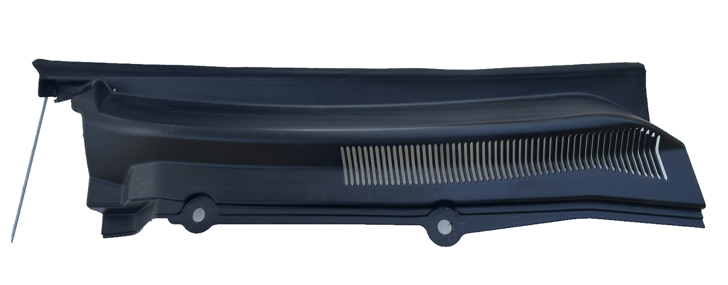 05-09 Ford Mustang LH & RH Driver Passenger Wiper Dash Top Cowl Grille Vent OEM