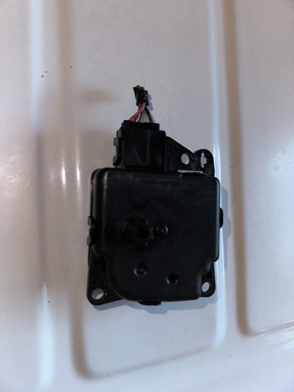 05-09 Ford Mustang Door Blendor Actuator Motor Module 6R33-19E6 16-BA OEM