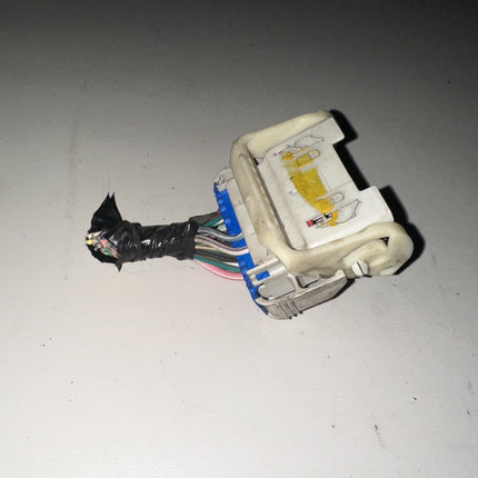 05-06 Ford Mustang BCM Connector Body Control Module Plug OEM W/ Wires