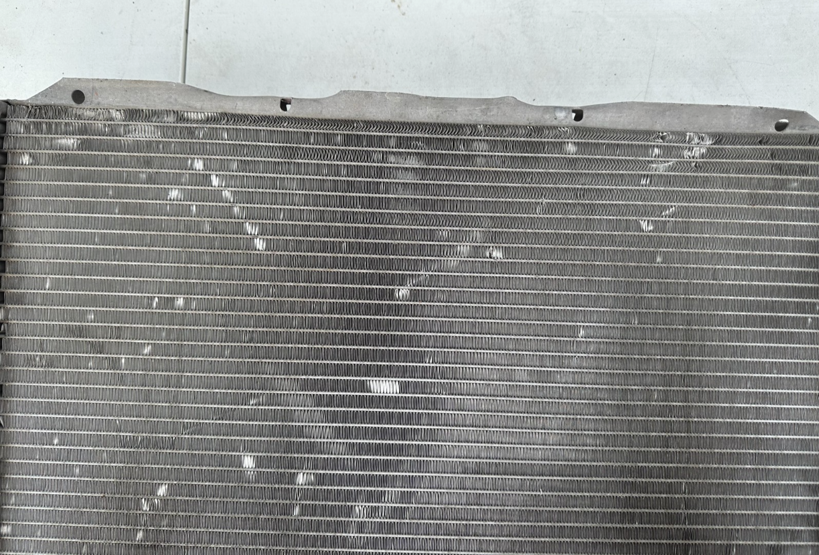 05-10 Ford Mustang V6/GT Radiator OEM In Working Condition