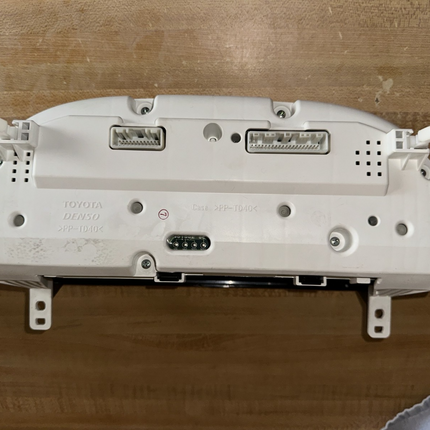 05-06 Toyota Camry Speedometer Instrument Cluster 167K Miles OEM Working