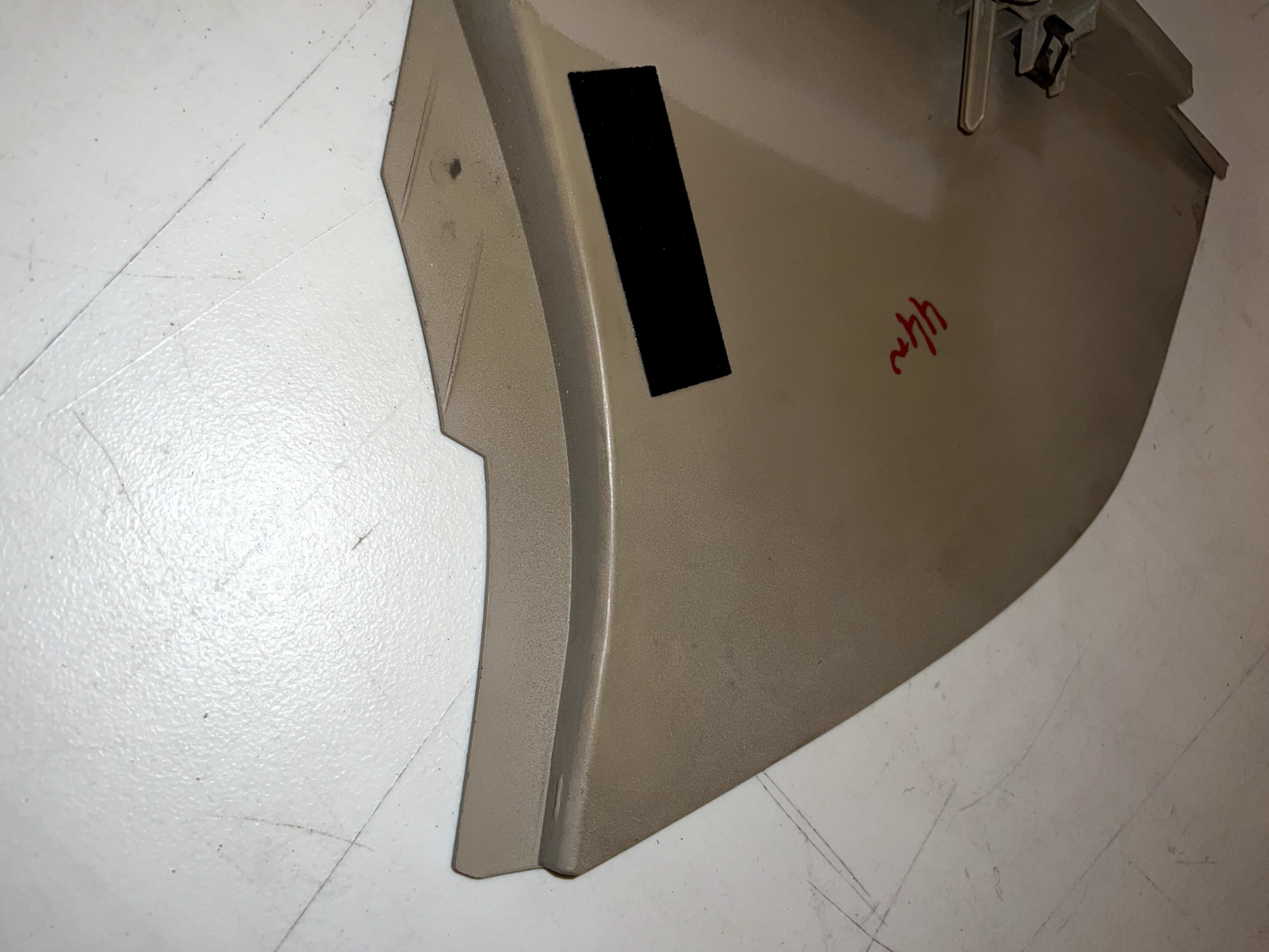 05-09 Ford Mustang Center Lower Radio Dash Panel Panels RH LH Pair Camel Tan OEM