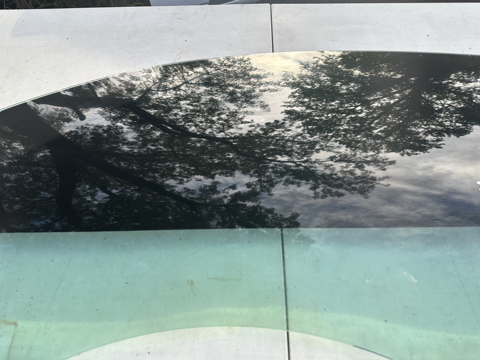 05-14 Ford Mustang Coupe Driver Side Left LH Door Window Glass OEM W/ Sticker