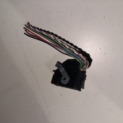 05-09 Ford Mustang Gauge Cluster Connector Plug Clip OEM W/ Wires