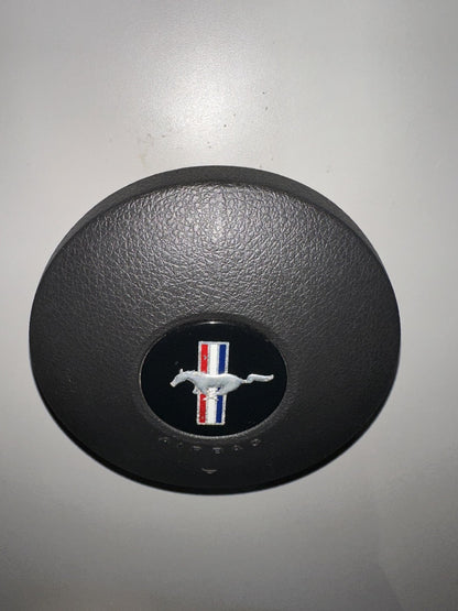 05-09 Ford Mustang Steering Wheel Horn Button OEM With Horse Center Emblem