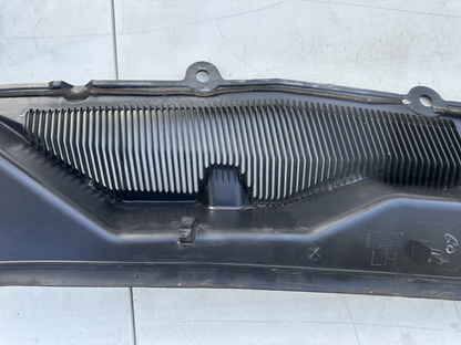 10-14 Ford Mustang LH & RH Driver Passenger Wiper Dash Top Cowl Grille Vent OEM