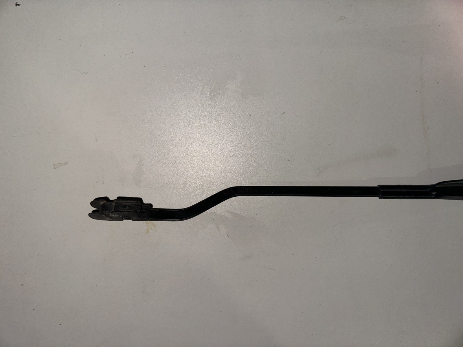 05-14 Ford Mustang Windshield Wiper Arms LH RH Driver Passenger OEM