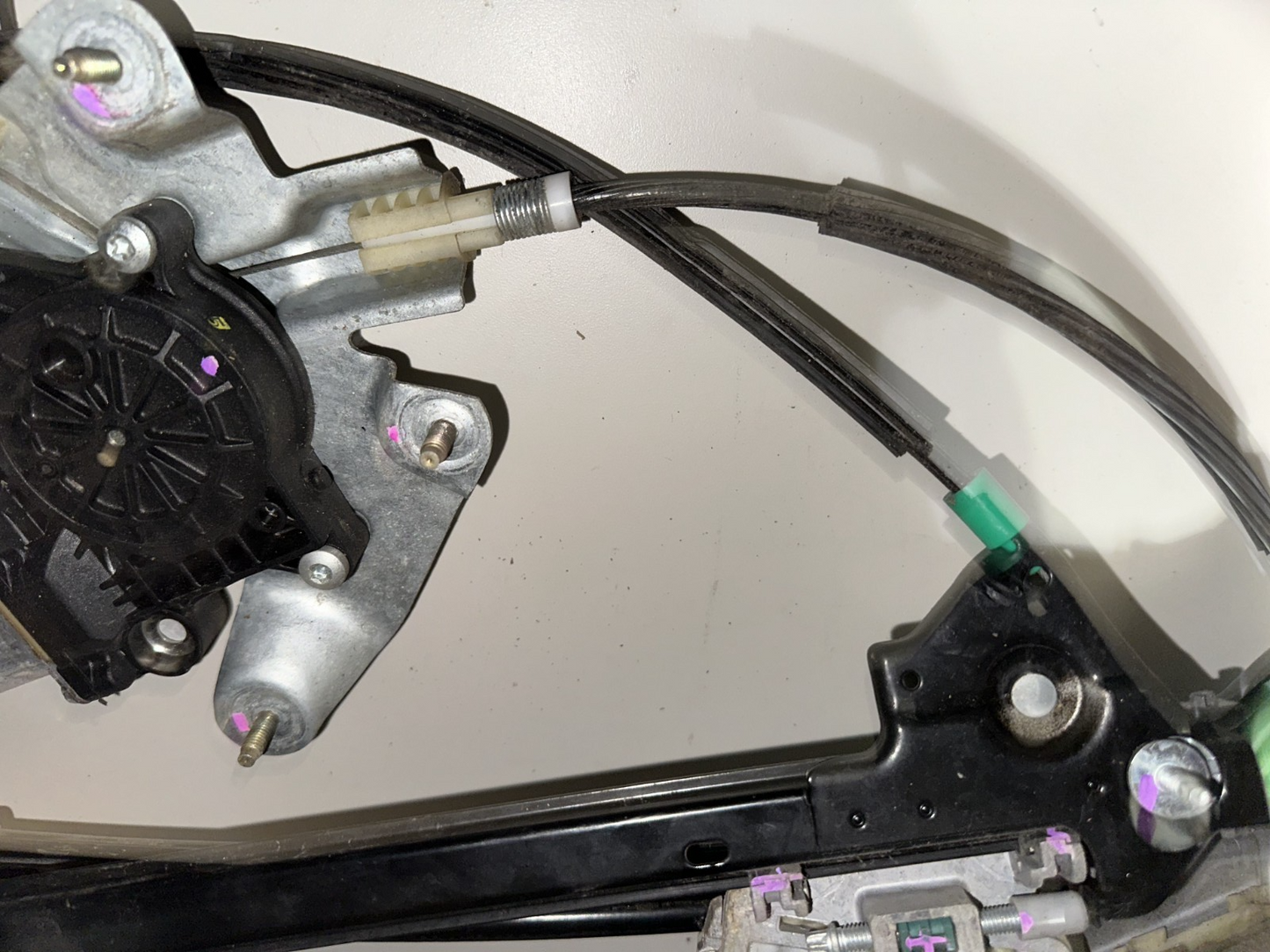 05-09 Ford Mustang Coupe Door Passenger Right RH Window Regulator With Motor OEM