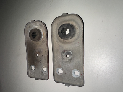 05-09 Ford Mustang Upper Radiator Support Rubber Metal Mounts OEM