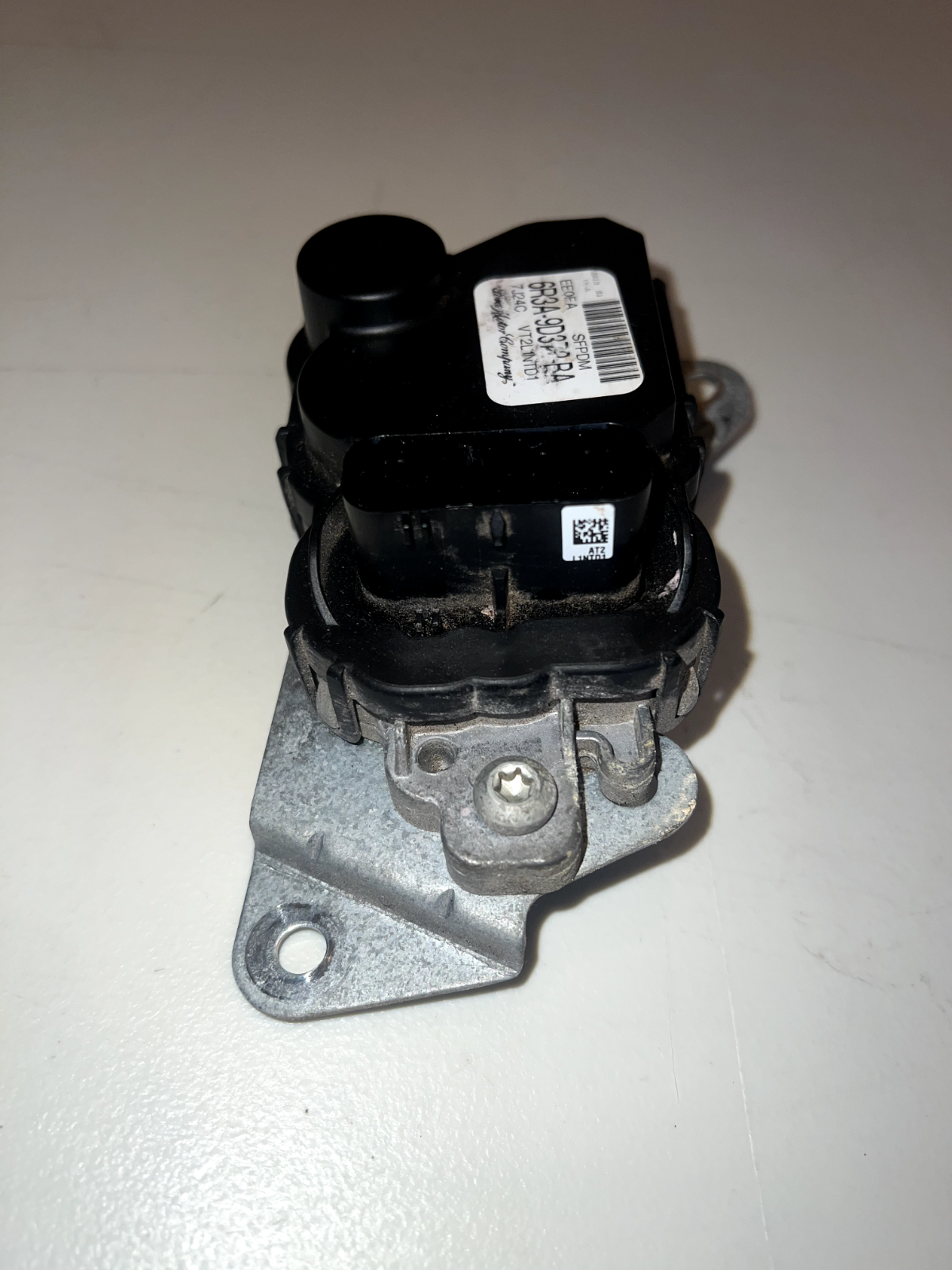 2005-2014 Ford Mustang Fuel Pump Control Module 6R3A-9D372-BA OEM