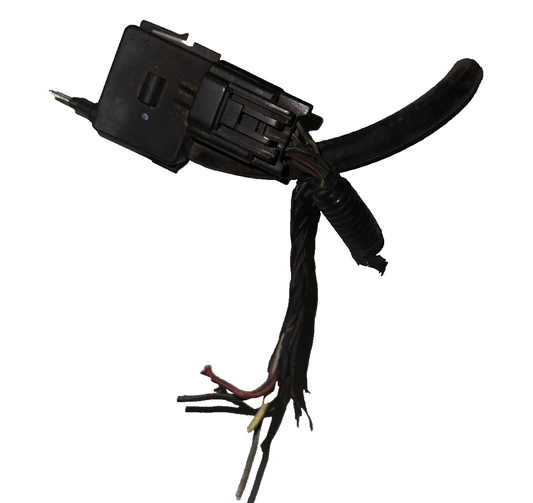 05-09 Ford Mustang Misc. Connector Plug Clip OEM W/ Wires