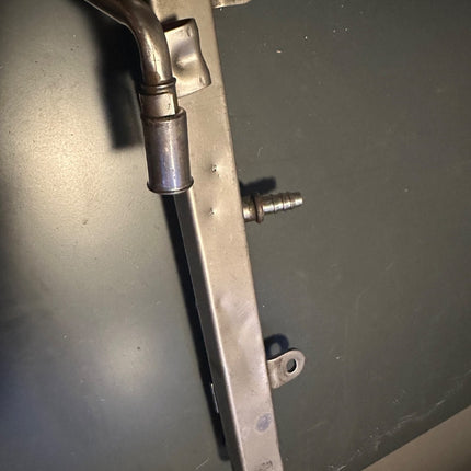 05-07 Ford Mustang 4.6 3V GT OEM Injector Fuel Rail Bare Pair