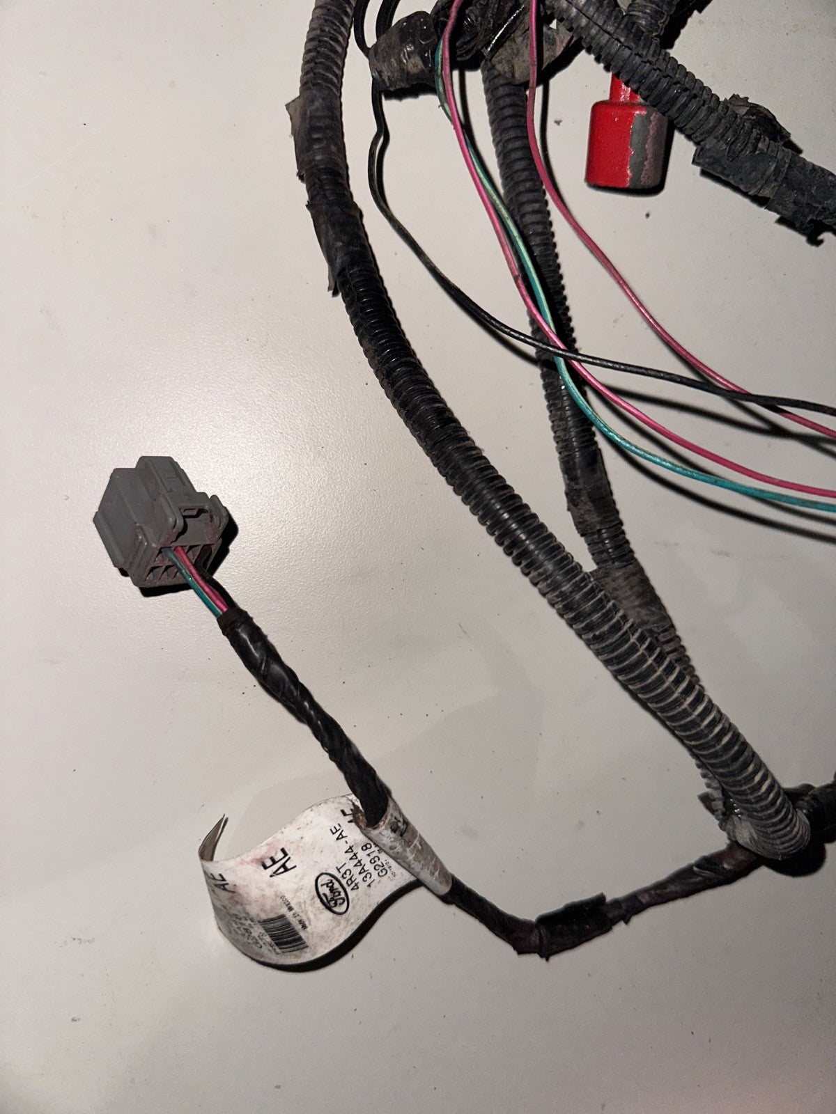 05-09 Ford Mustang Rear Bumper Lower Wiring Harness OEM