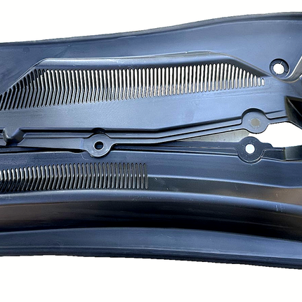 05-09 Ford Mustang LH & RH Driver Passenger Wiper Dash Top Cowl Grille Vent OEM