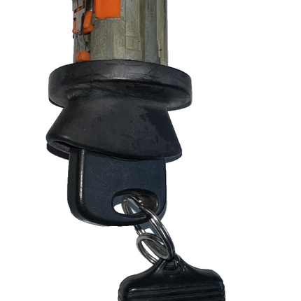 2004 Ford Mustang 3.8L V6 Automatic ECU ECM Computer OEM 4R3A-12A650-LC With Key