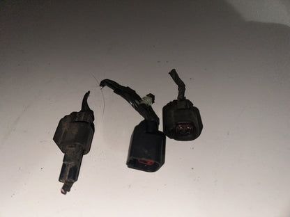05-09 Ford Mustang Multi-use Eletrical Connectors Plugs OEM W/ Wires