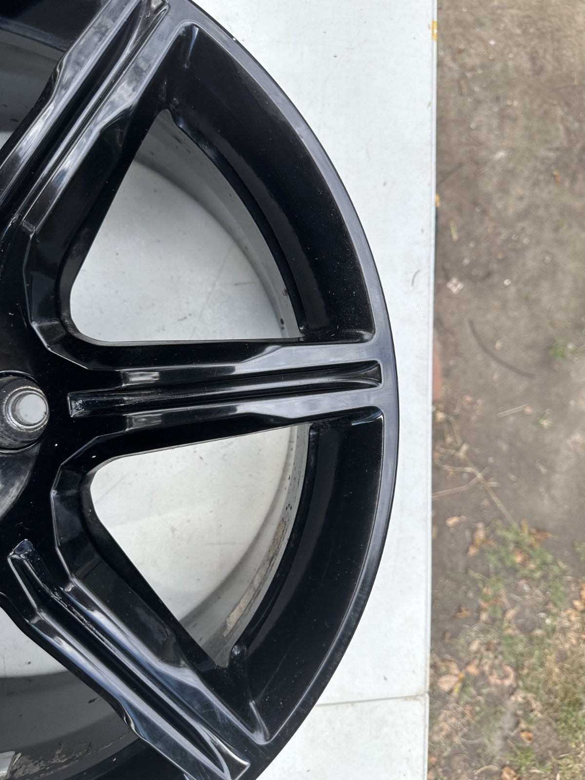 18-21 Ford Mustang Wheel Rim 19x8-1/2 Aluminum 7 Spoke Gloss Black OEM