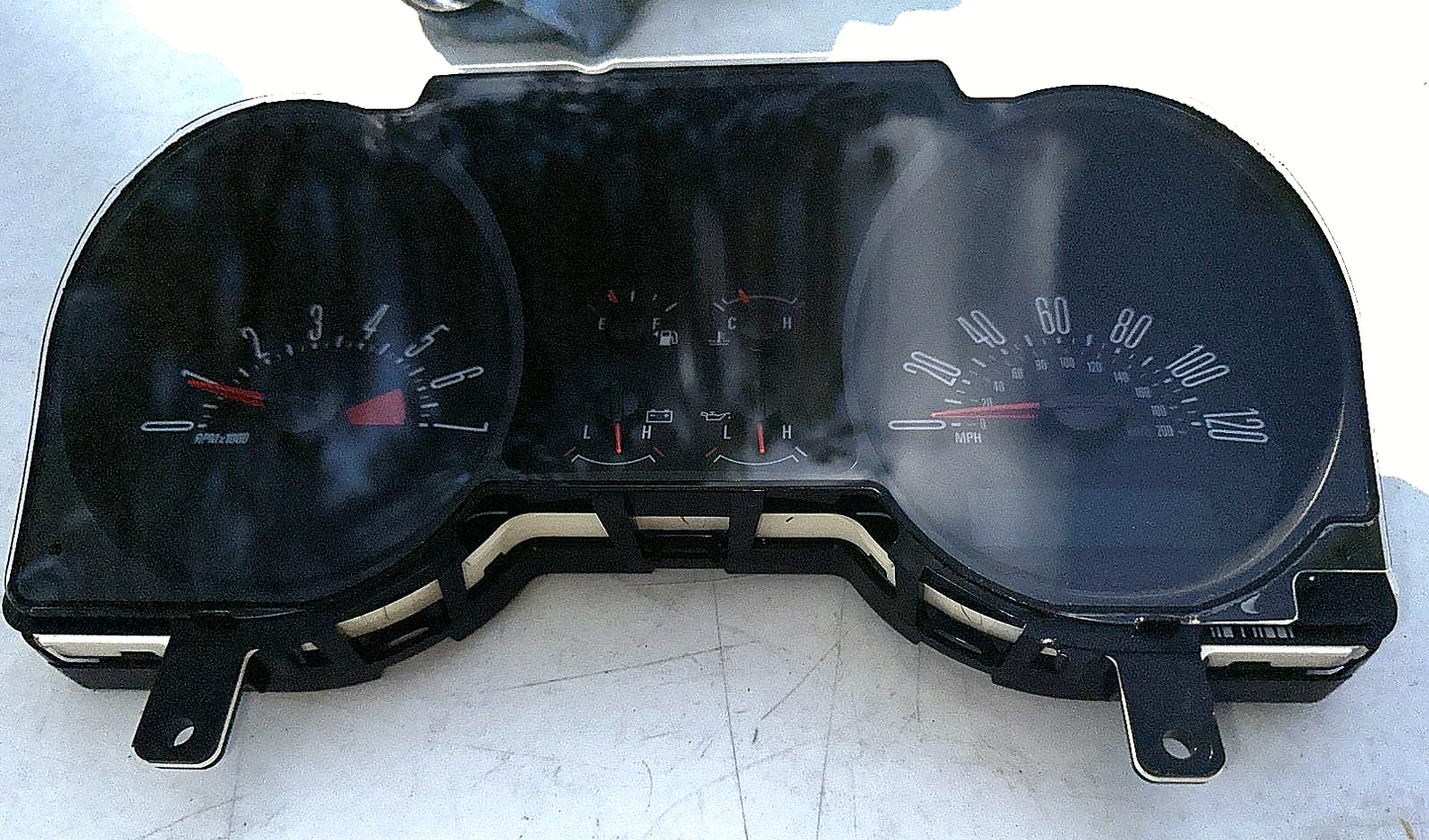 05-09 Ford Mustang Instrument Cluster Premium 6 Gauge myColor OEM