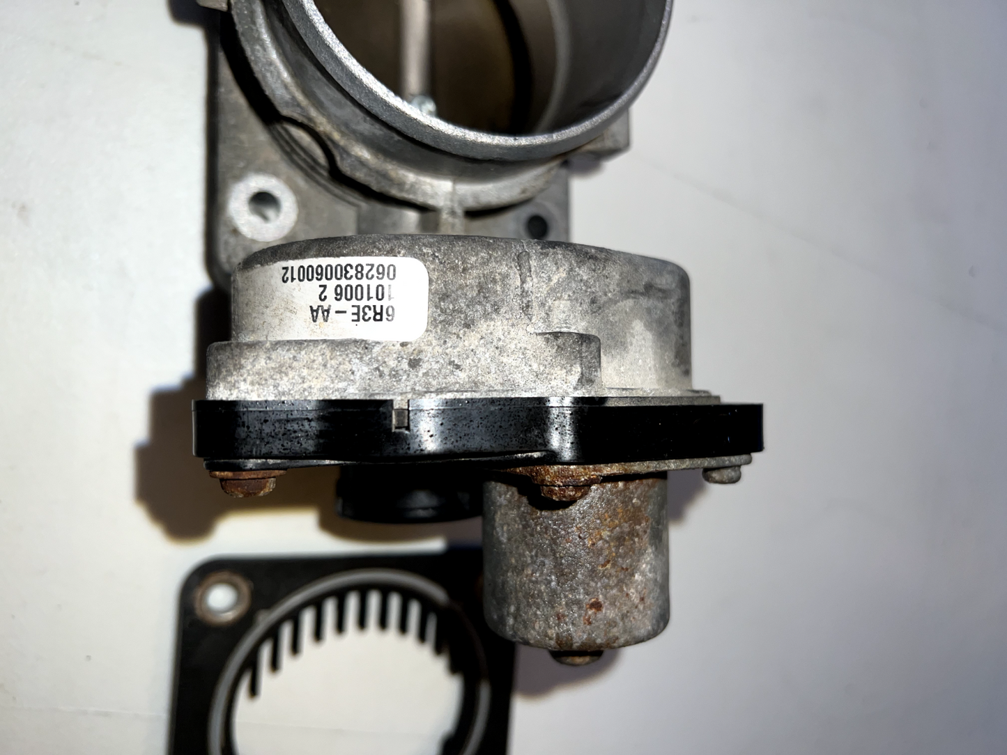 05-10 Ford Mustang Explorer Ranger Mountaineer Throttle Body 4.0L V6 OEM 